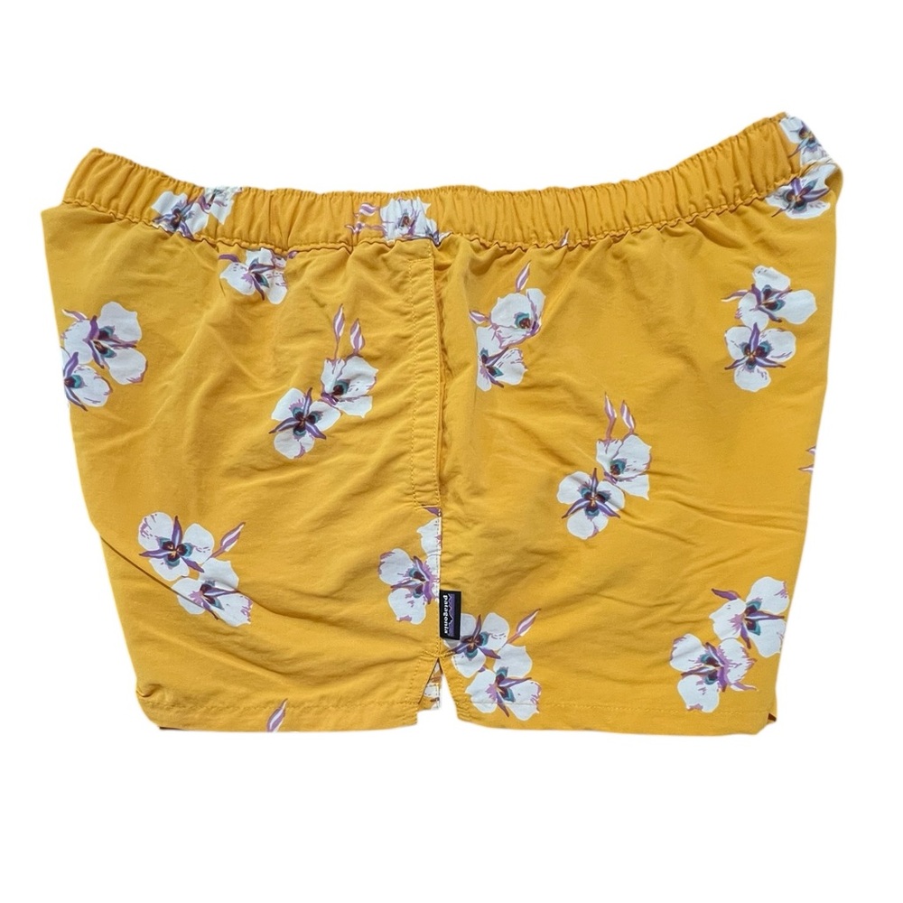 PATAGONIA Women’s Barely Baggies Shorts Size X-Large Yellow Floral Orchid